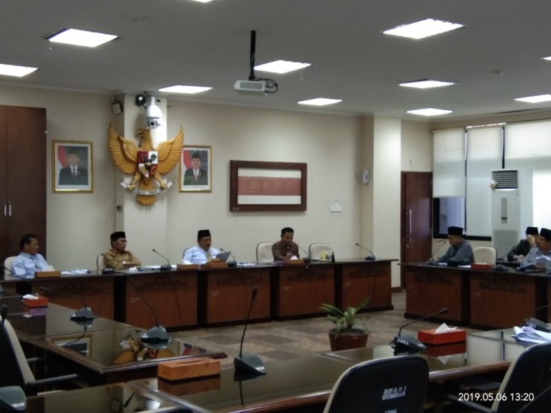 Komisi V DPRD Sumbar Minta Pemprov Selesaikan Pergub Dana Rajawali Satu Bulan
