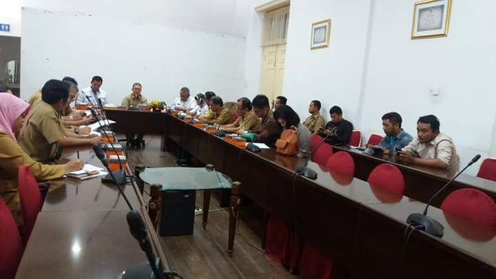 Wagub Nasrul Abit Terima Kunjungan Tim Kemenpolhukam