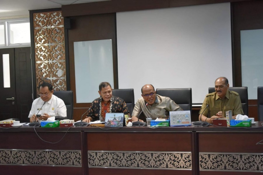 Komisi III Bakal Lakukan Kajian BUMD Sumbar
