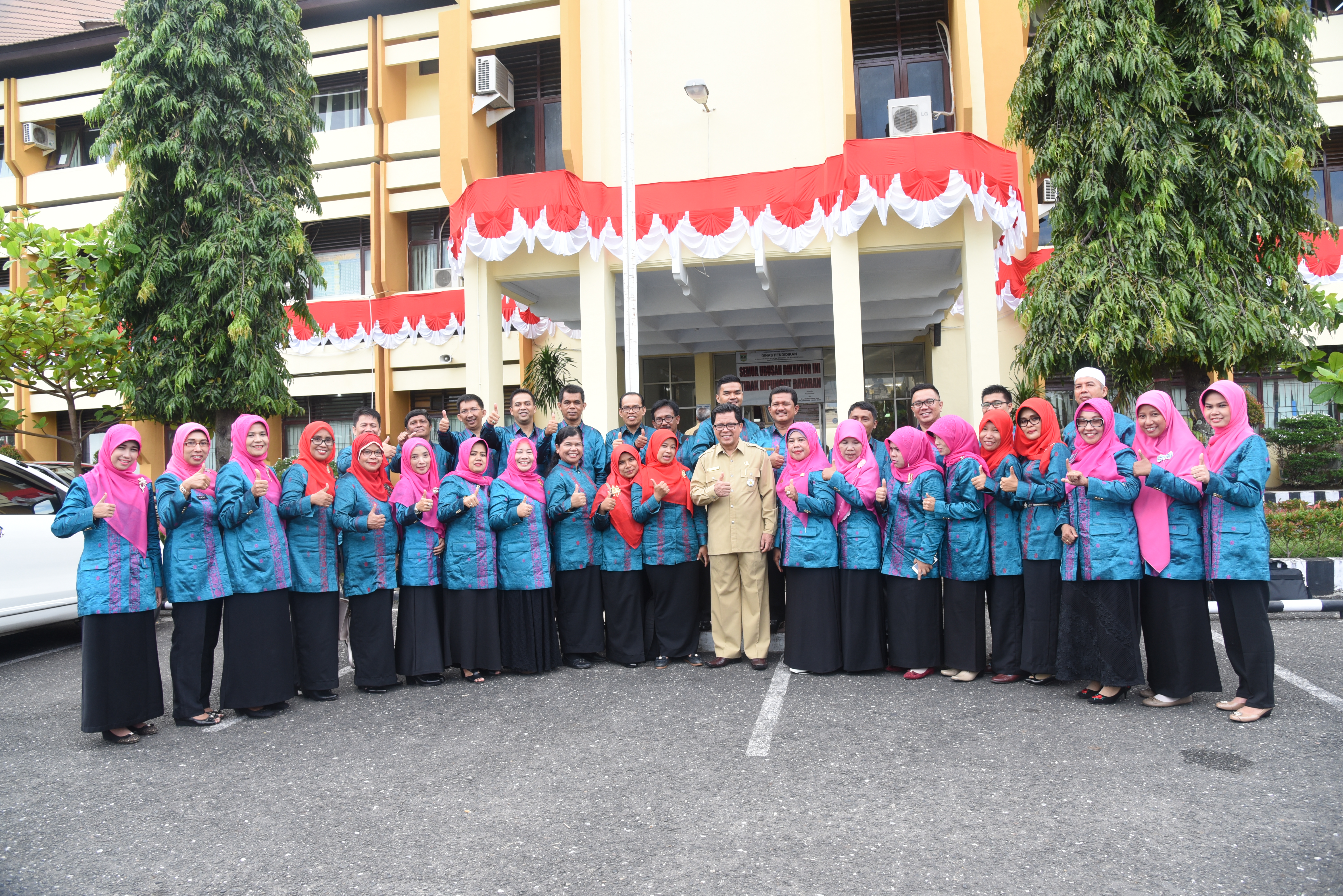 GTK BERPRESTASI SERTA BERDEDIKASI DAERAH 3T MENUJU PENTAS NASIONAL