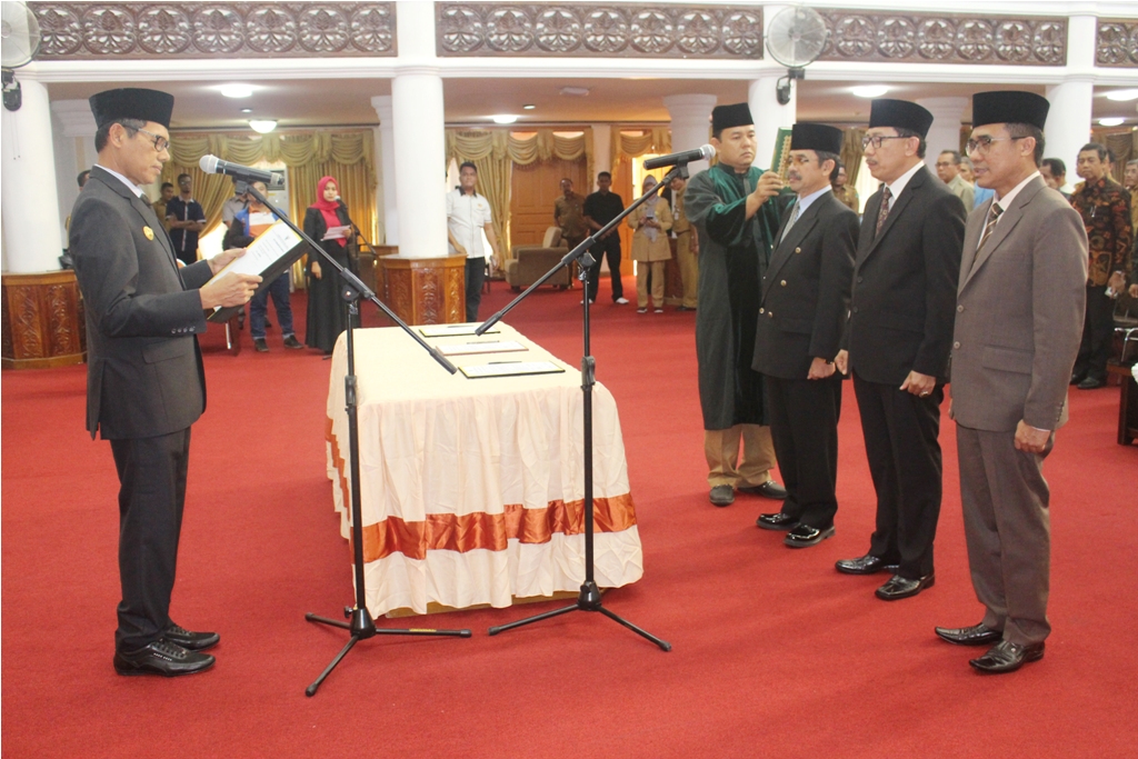 ADIB ALFIKRI PIMPIN DISPORA SUMBAR