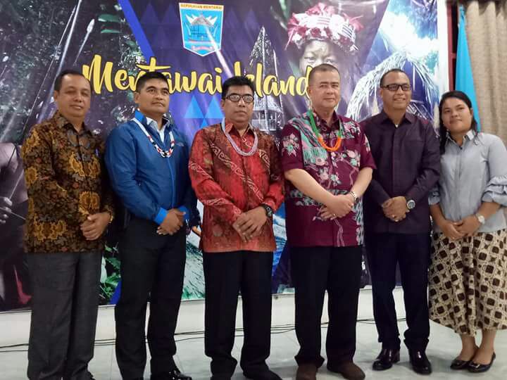 Wagub Sumbar Himbau Unsur Pemerintah dan Masyarakat Mentawai Jaga Kerukunan