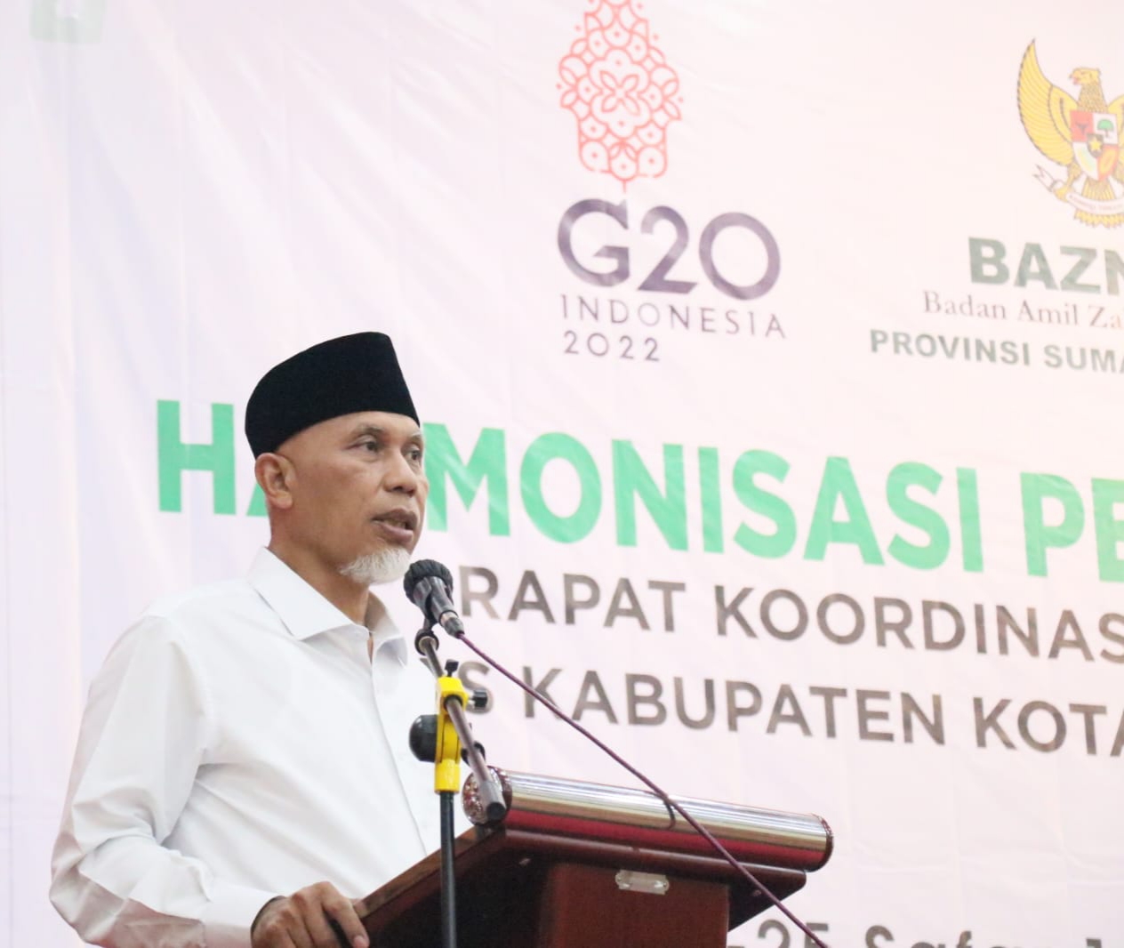 Buka Rakor Baznas Sumbar, Gubernur Sumbar: Tingkatkan Literasi Masyarakat Tentang Zakat