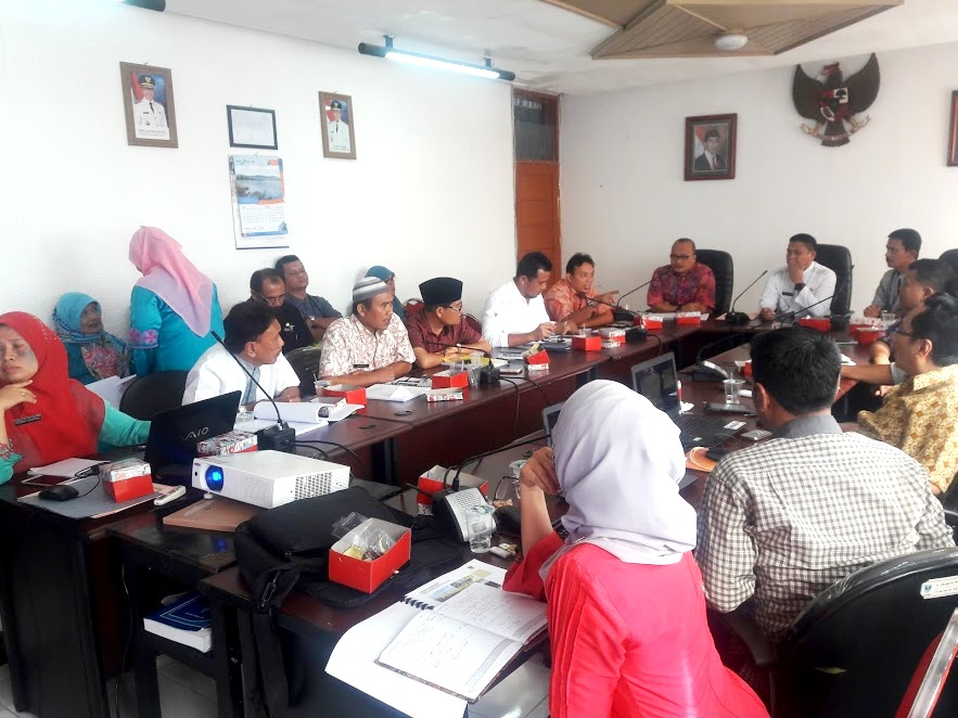 Penyampaian Laporan Pendahuluan  Penyusunan FS KEK Pariwisata Mandeh