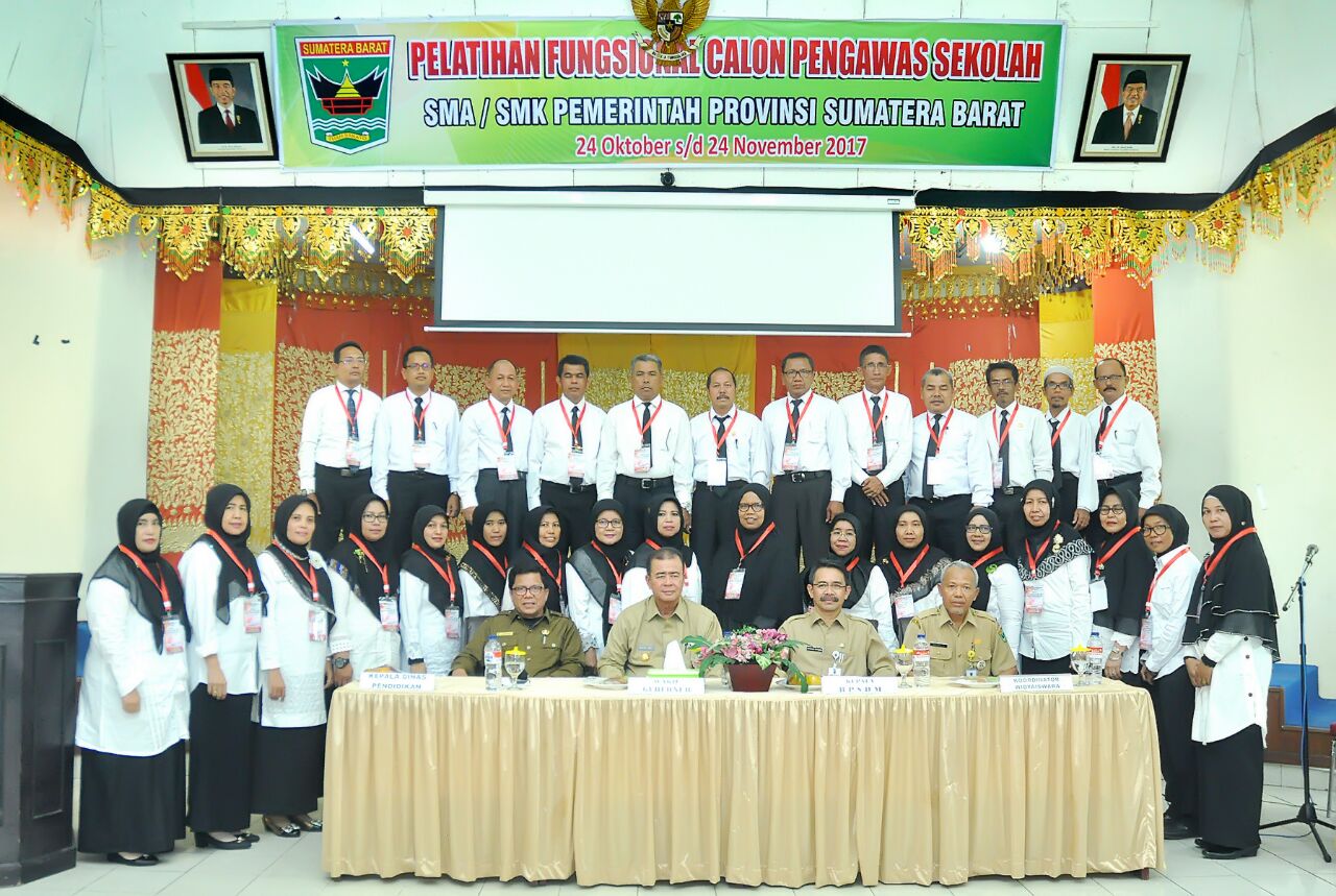 Wakil Gubernur membuka secara resmi Diklat Fungsional Calon Pengawas Sekolah SMA/SMK se Sumatera Barat