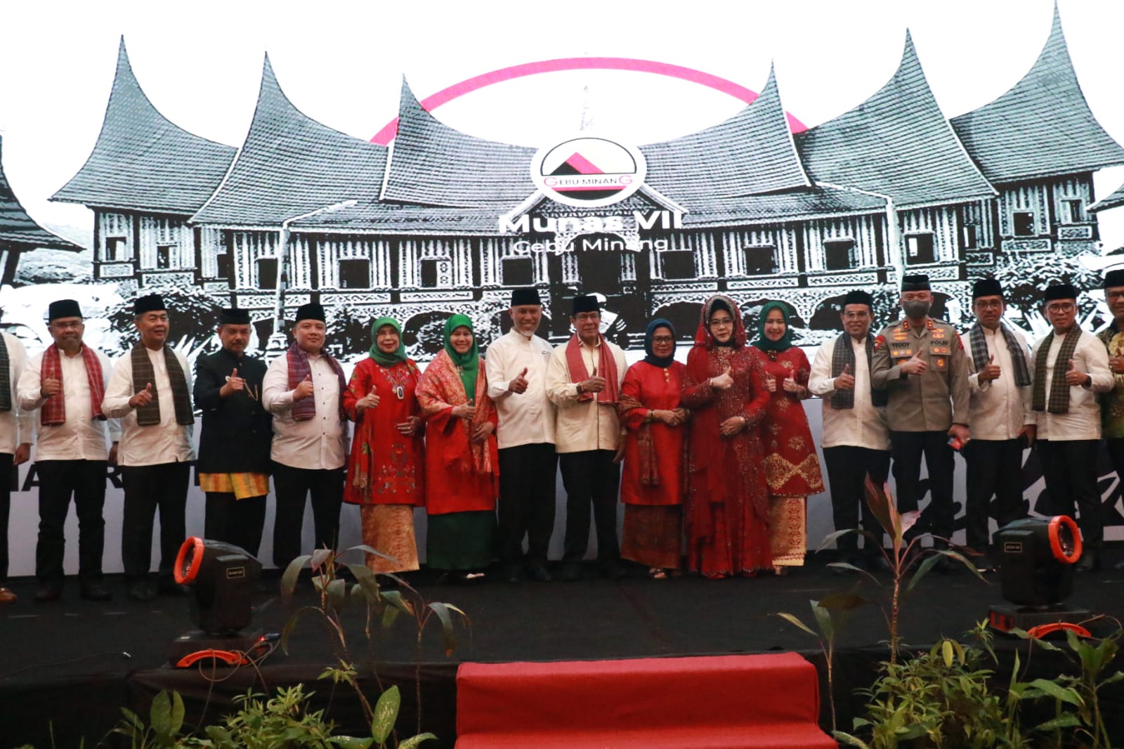 Gubernur Sumbar Di Munas Gebu Minang VII: Perantau Minangkabau Penggerak Pariwisata Sumbar