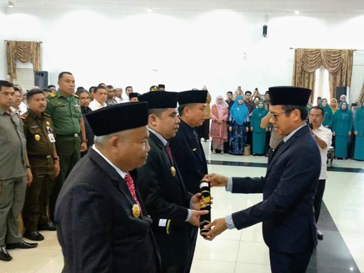Gubernur Irwan Prayitno Kukuhkan Pejabat Sementara Walikota Padang, Padang Panjang dan Sawahlunto