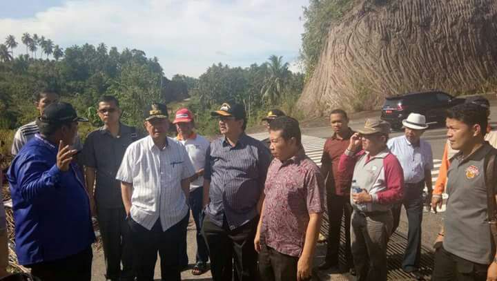WAGUB SUMBAR TINJAU LOKASI PELETAKAN BATU PERTAMA PEMBANGUNAN JALAN TOL TRANS SUMATERA