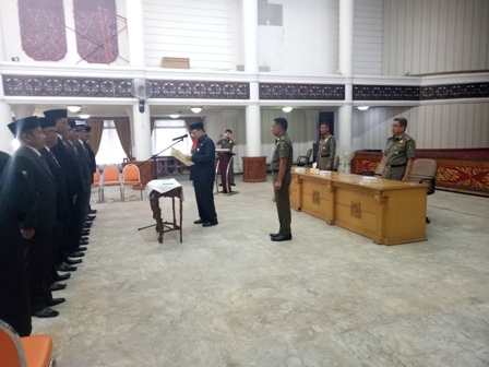 Pelantikan Pejabat Eselon III dan IV di Lingkungan Satpol PP dan Damkar Prov. Sumbar