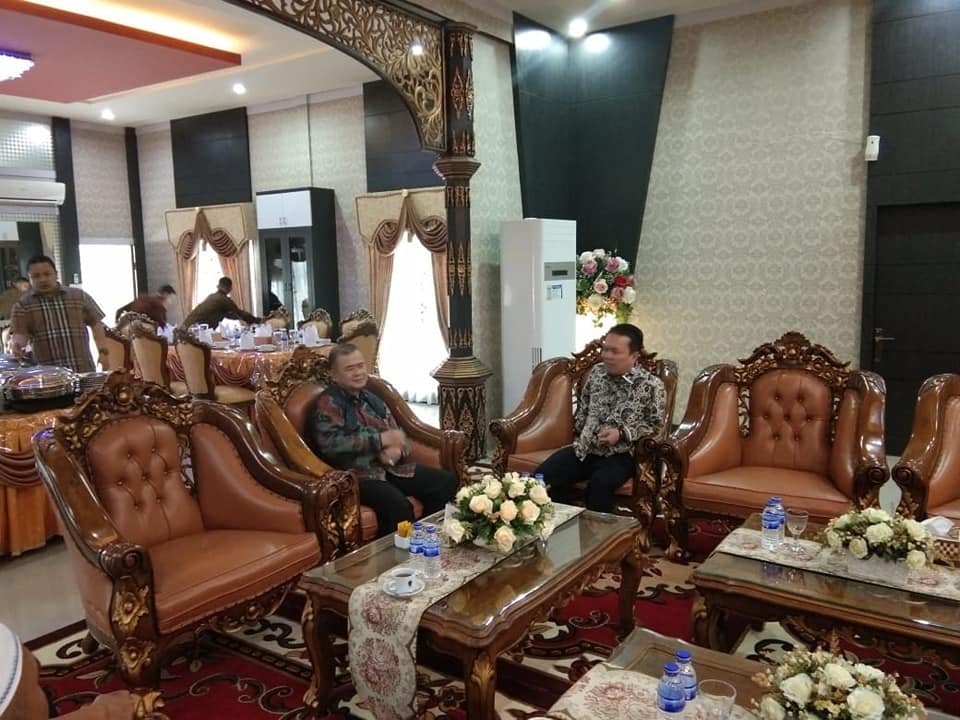 NASRUL ABIT KAGUMI INDUSTRI SAWIT DI KAB BATANGHARI