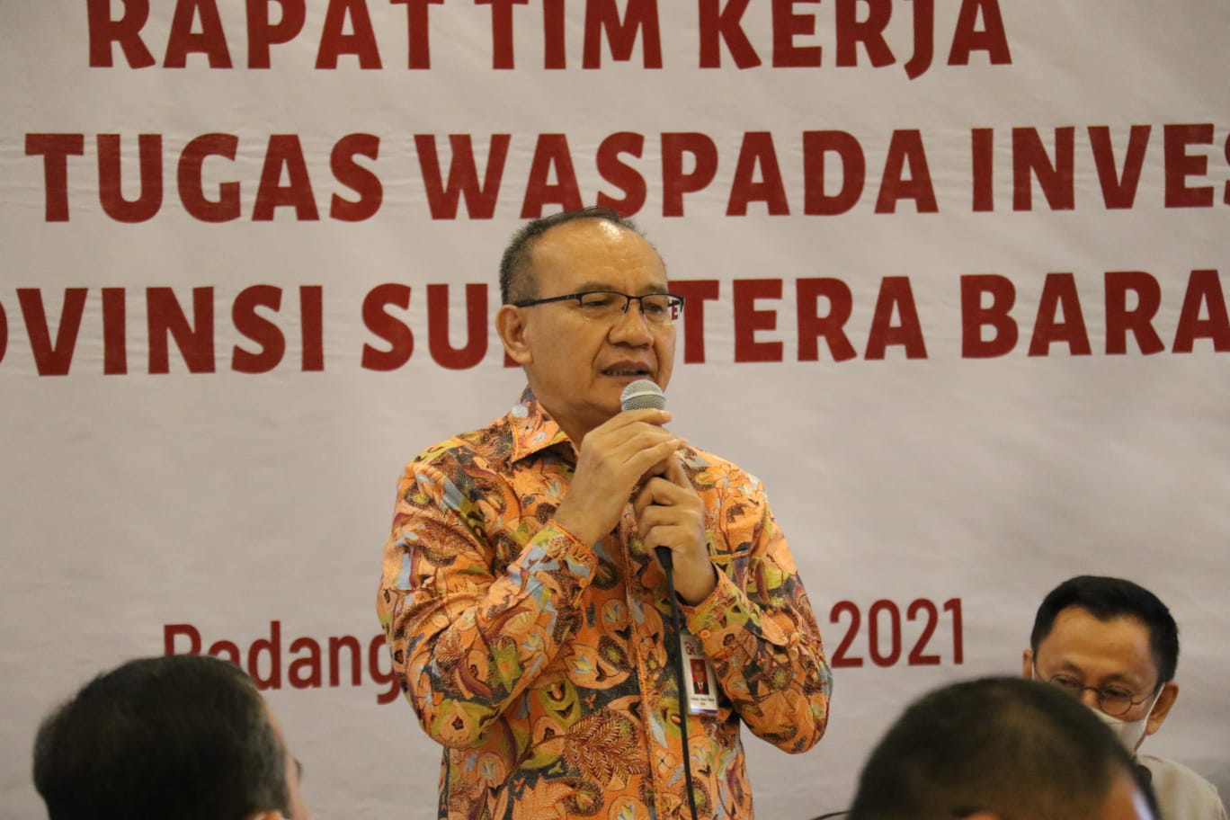 Edukasi Masyarakat Kenali Investasi & Pinjaman Online, Satgas Waspada Investasi Sumbar Gelar Rapat Kerja