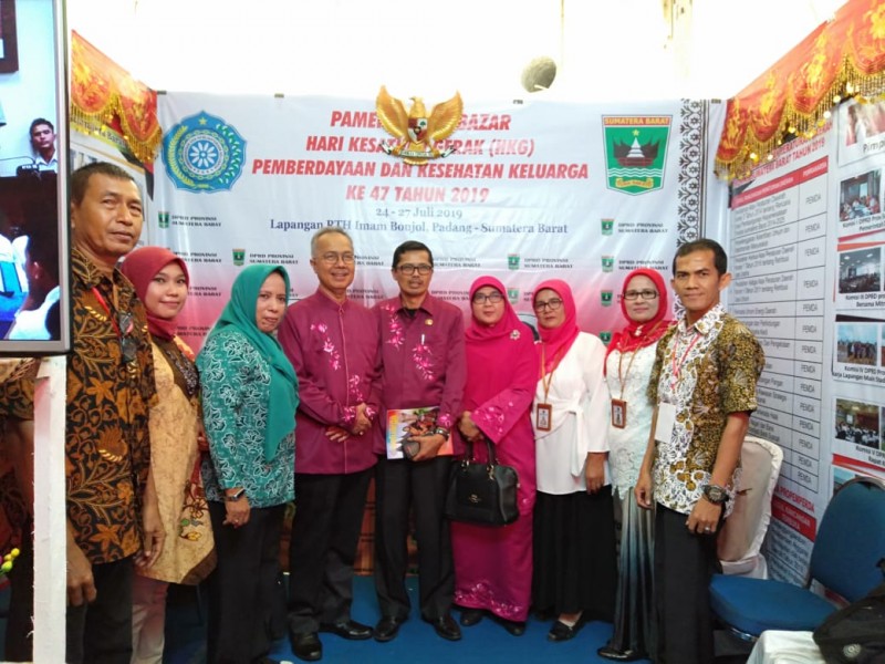 Sekretariat DPRD Sumbar Edukasi Masyarakat Tentang Tupoksi Dewan Di HKG-PKK