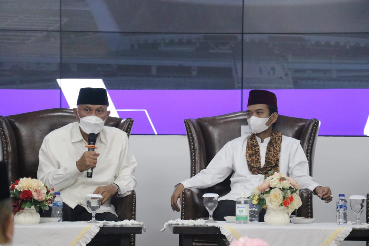 UAS Doakan Kemudahan Konversi Bank Daerah Sumbar Jadi Bank Syariah