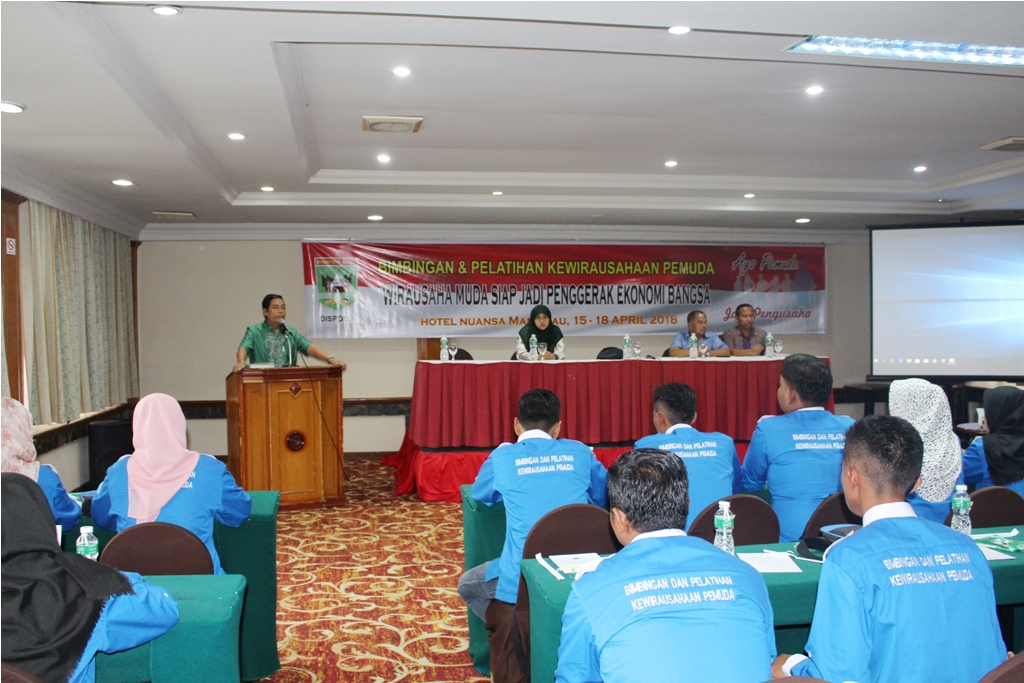 50 PEMUDA DILATIH JADI PENGUSAHA