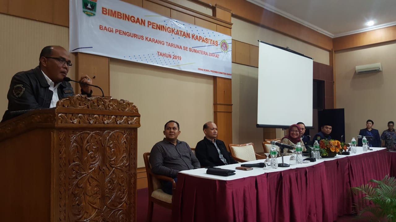 Ketua DPRD Sumbar Buka Bimtek Peningkatan Kapasitas Pengurus Karang Taruna