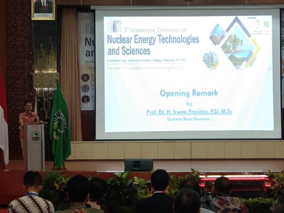 Teknologi Nuklir Tak Selalu Berbahaya, Manfaatkan Nuklir bagi Kehidupan Manusia.