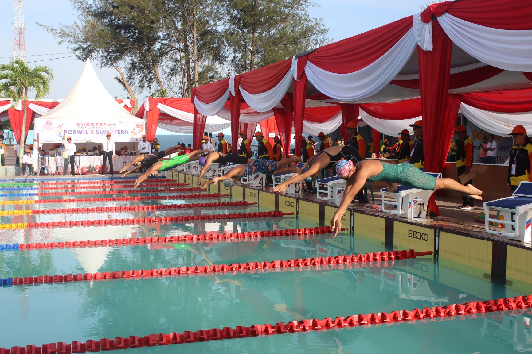 CABOR RENANG SUMBAR MENDEKATI TARGET 6 EMAS DI PORWIL X BENGKULU