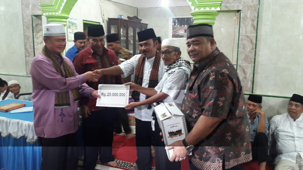 WAGUB NASRUL ABIT MENGATAKAN: PERLU KERJASA SAMA ANTARA PROVINSI DENGAN KABUPATEN/KOTA