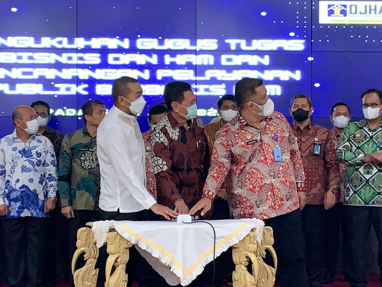 Sumbar Kukuhkan Gugus Tugas Daerah Bisnis dan HAM