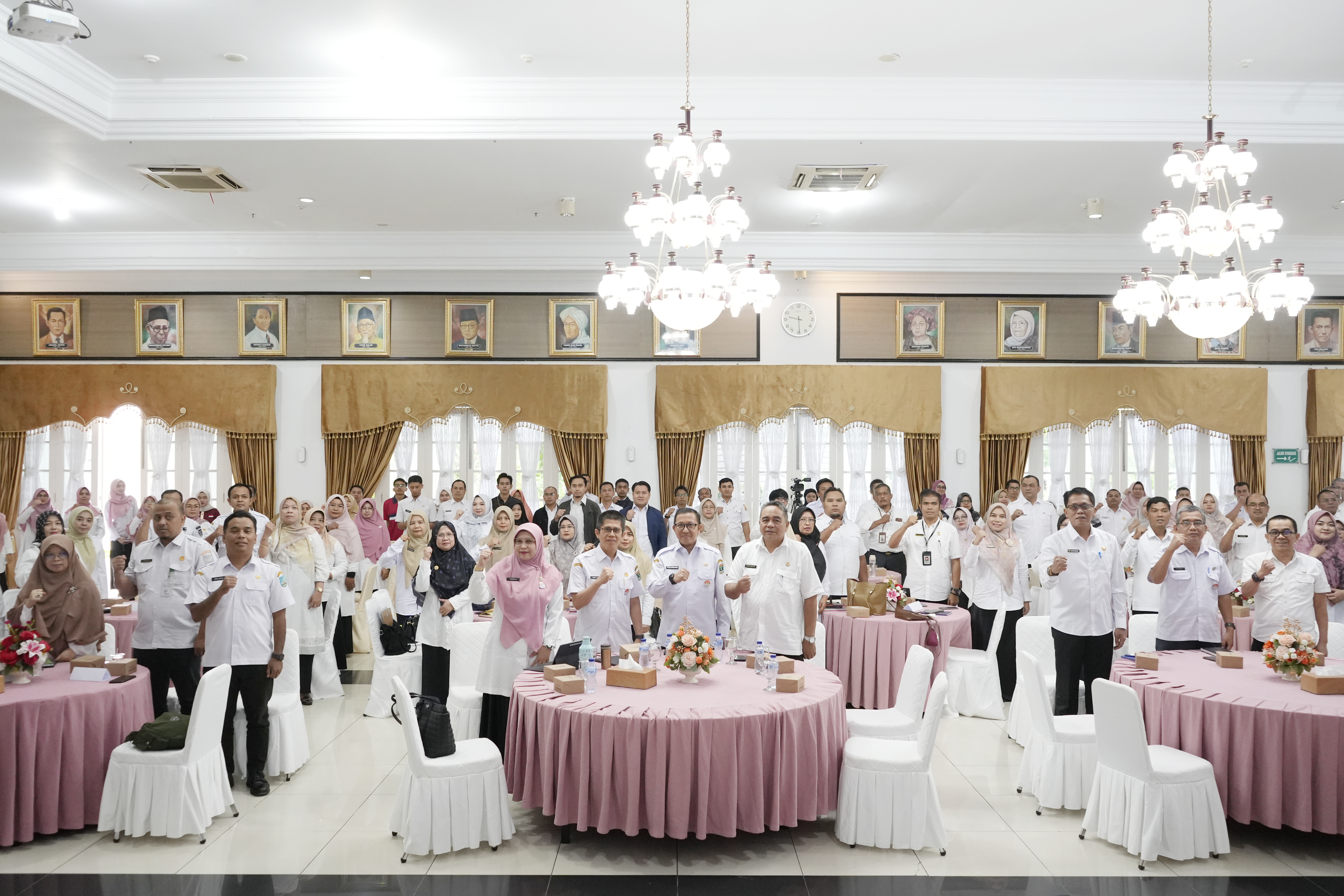 Evaluasi SAKIP 2024: Pemprov Sumbar Dorong Peningkatan Akuntabilitas Kinerja Daerah