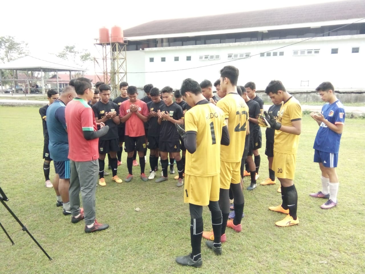 JELANG AGENDA NASIONAL TIM SEPAKBOLA PPLP SUMBAR MATANGKAN PERSIAPAN 