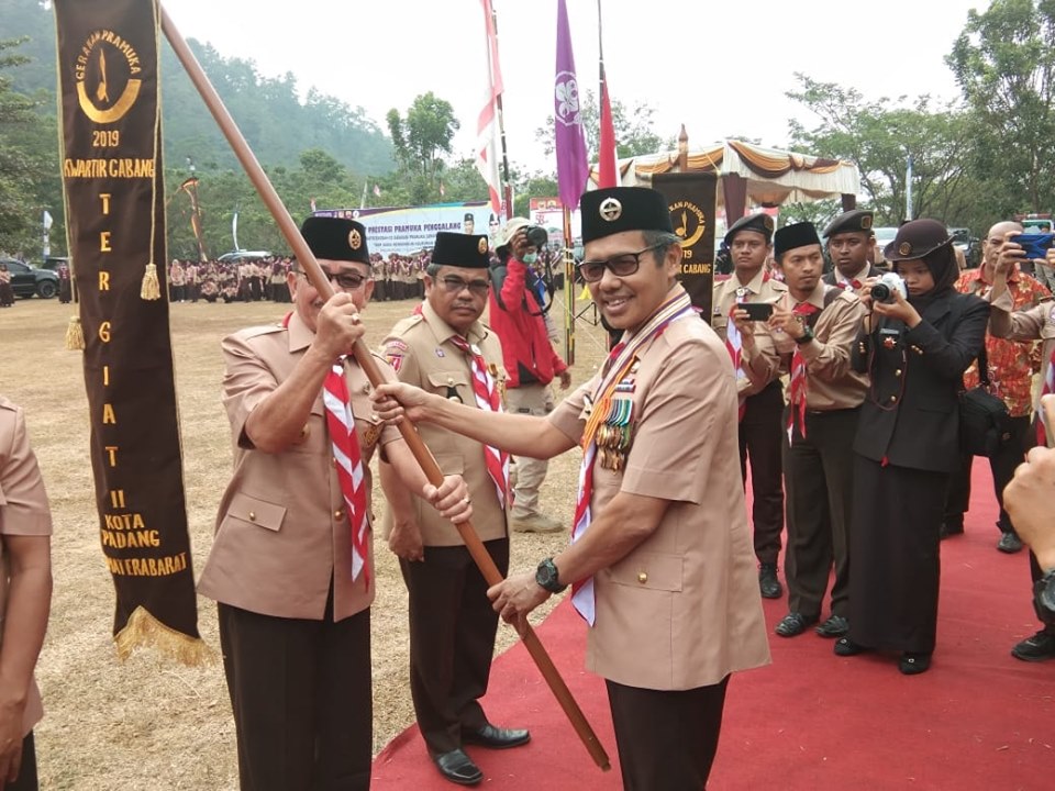 Apel Besar HUT Pramuka ke 58, Jadilah Generasi Petarung bukan Pencundang.
