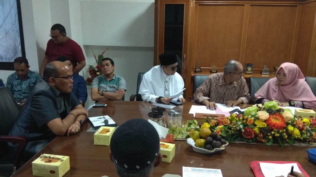 Pedagang Pasar Aur Kuning adukan nasib mereka ke DPRD Sumbar