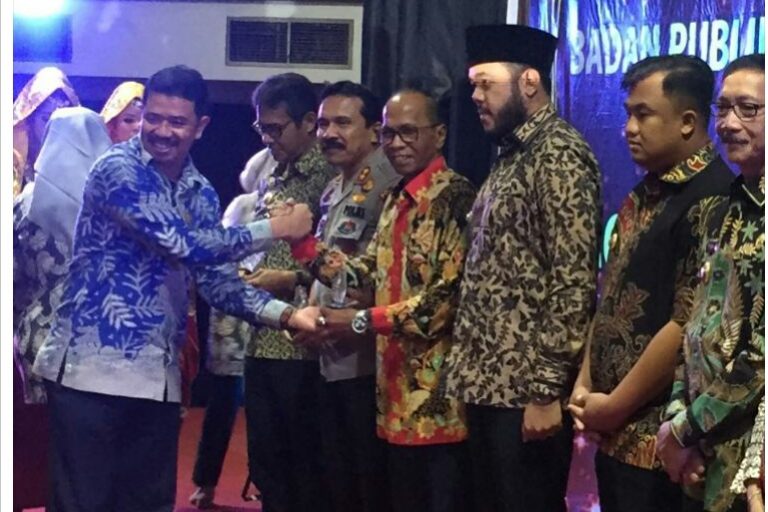 Anggota DPRD, HM Nurnas 1 dari 15 Tokoh Penerima AKIP 2019