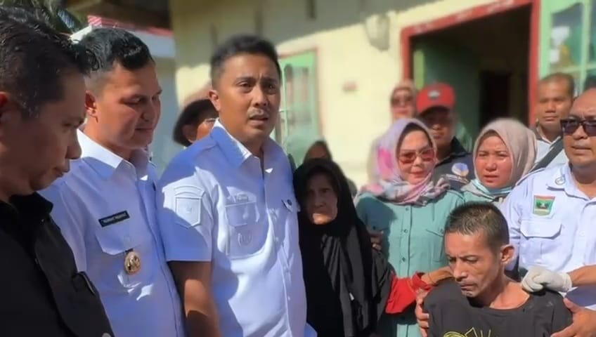 Wagub Vasko Bebaskan Antoni dari Pasung, Tegaskan Komitmen Sumbar Tanpa Kekerasan terhadap Penyintas Disabilitas Mental