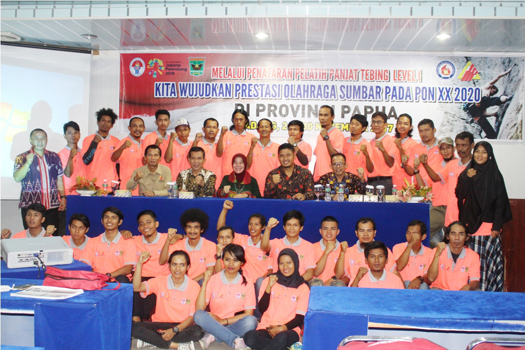 40 PELATIH PANJAT TEBING IKUTI PENATARAN PELATIH LEVEL I