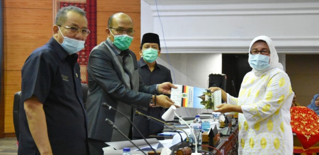 DPRD Sumbar Tetapkan Dua Ranperda Jadi Usul Prakarsa