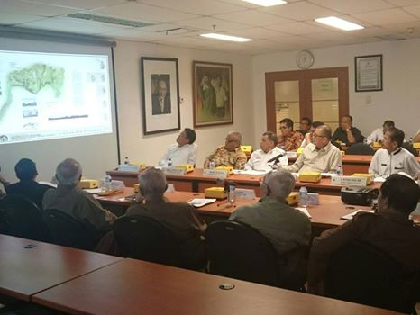 Wagub Sumatera Barat Drs. H. Nasrul Abit Dt. Malintang Panai Lakukan Presentasi dan Konsultasi Pembangunan Monumen Bela Negara Dengan Legiun Veteran RI