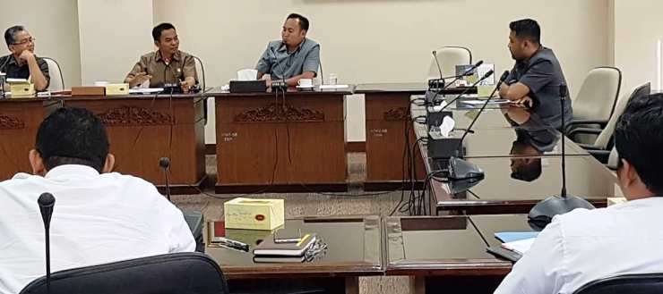 Optimalkan Pengawasan, DPRD Sumbar Minta Kemenag Umumkan Biro Perjalanan Umrah Berizin