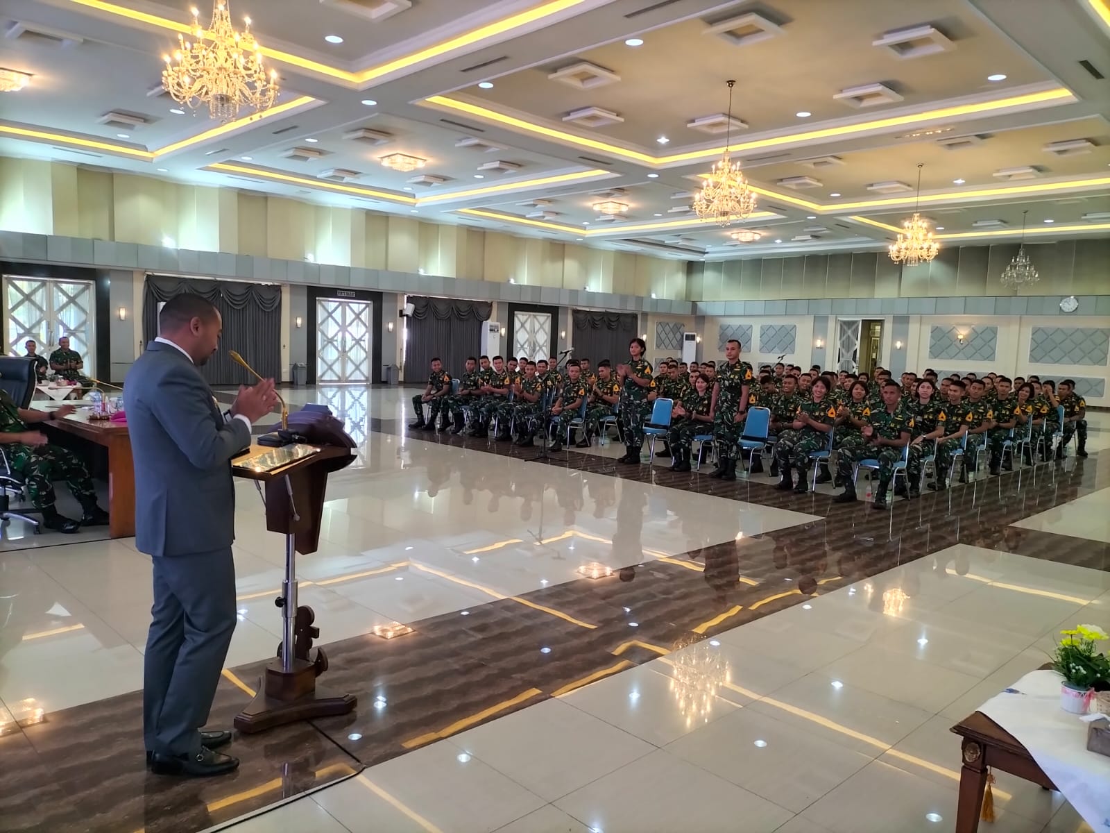 Jelang Digelarnya Latsitardanus Sumbar 2023, Wagub Sumbar Berikan Pembekalan Bagi Taruna AAL