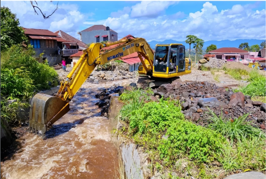 27 Alat Berat Dikerahkan, Pemulihan Pascabencana Sumbar Dipacu Bersama