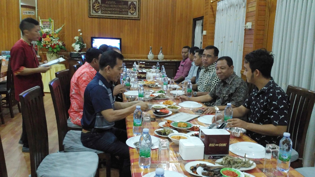 KETUA KONI SUMBAR HADIRI PELANTIKAN KONI RIAU