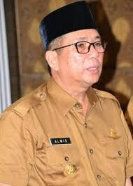 Gubernur Sumbar Jelaskan Tiga Ranperda ke DPRD