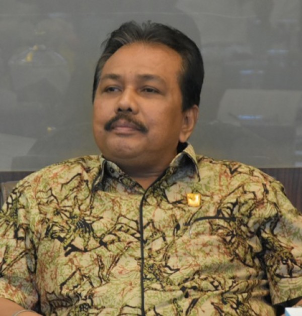 Sumbar Tak Anggarkan BOP SMA/ SMK di APBD 2020