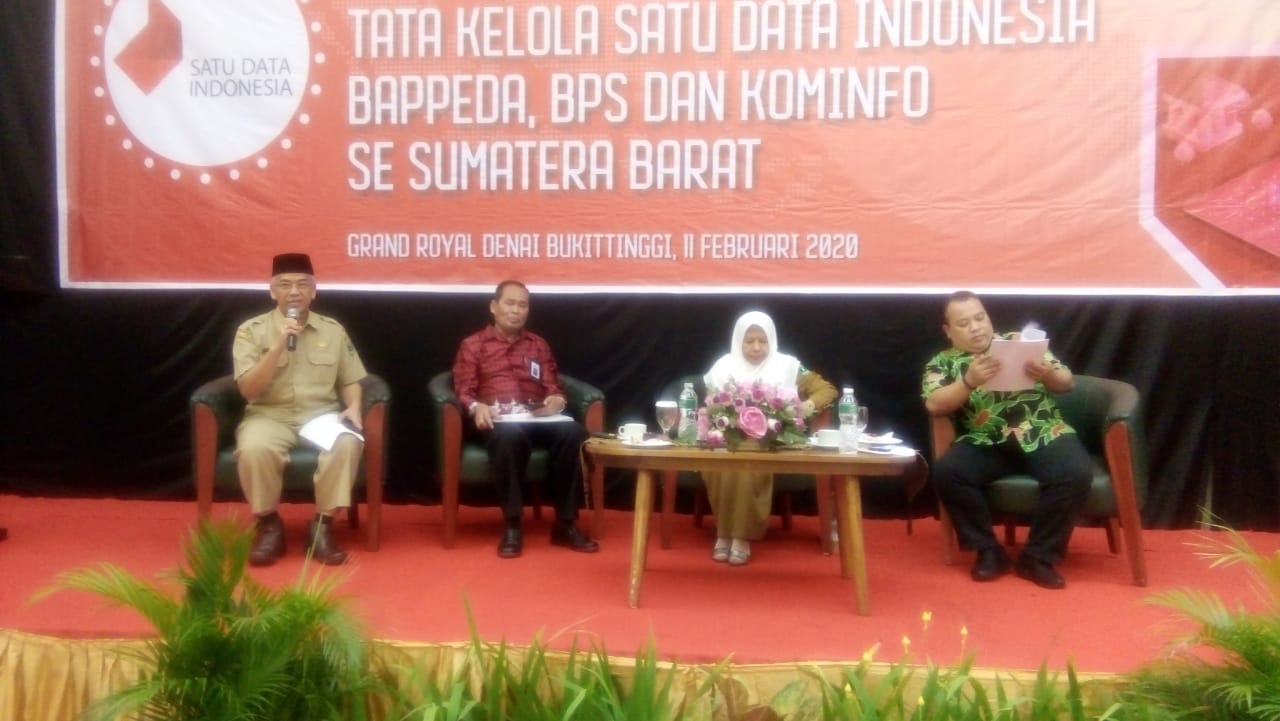 Wujudkan Tata Kelola Satu Data Indonesia, Institusi Statistik Sumbar Gelar Rakor