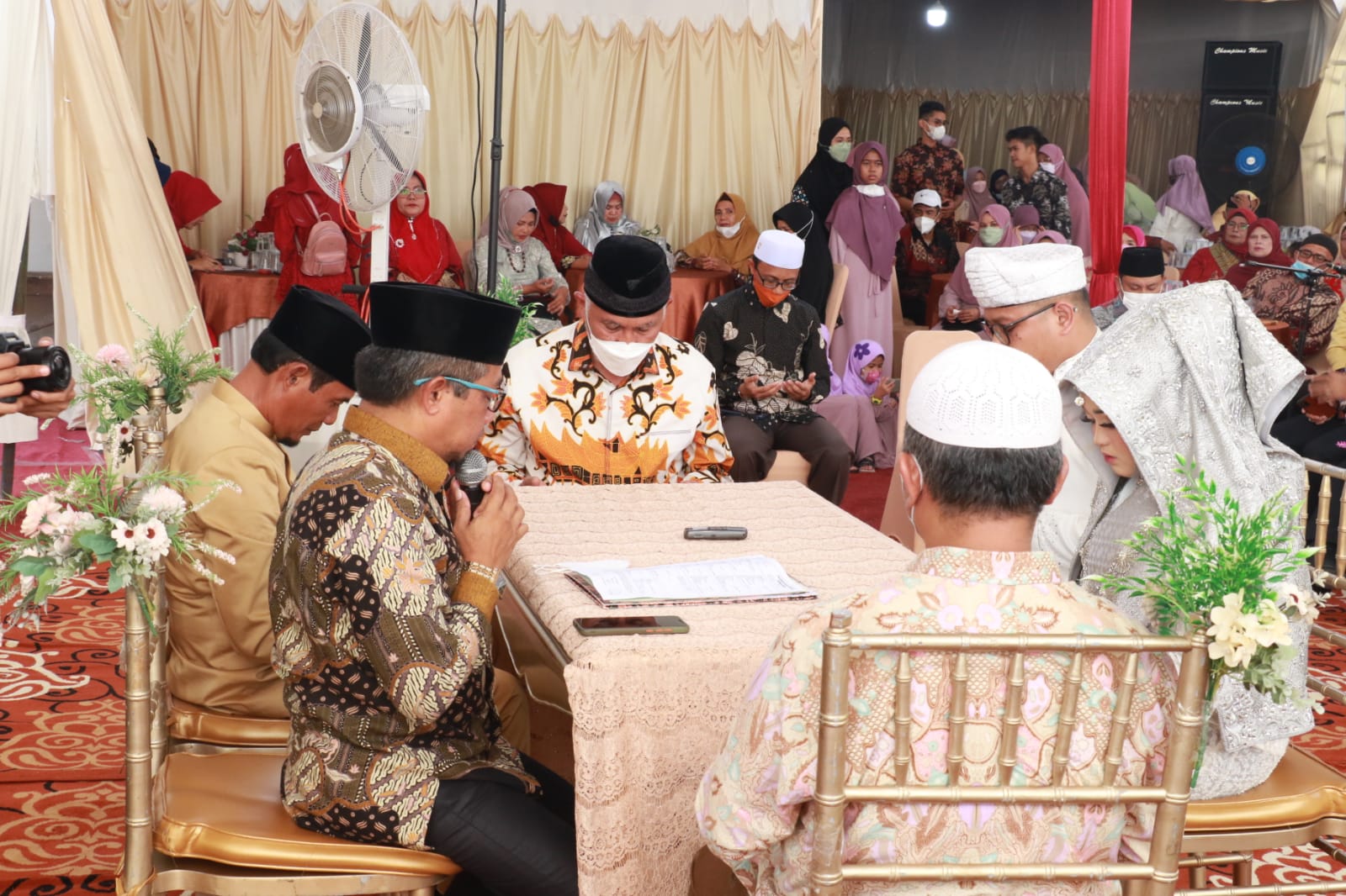 Jadi Saksi Nikah Putra Sulung Mochlasin, Ini Pesan Gubernur Sumbar