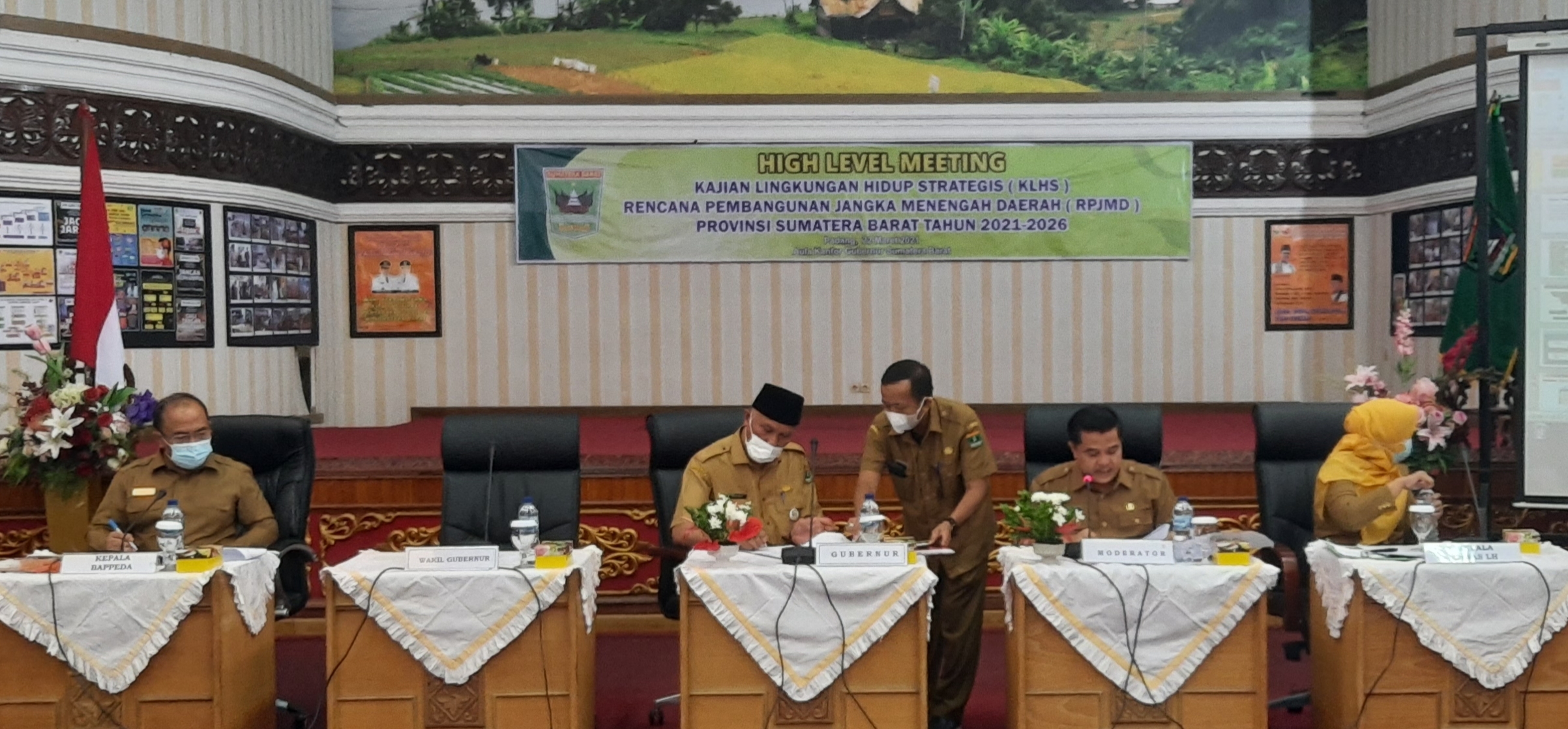 Kajian Lingkungan Hidup harus Jadi Pedoman Pembangunan, Gubernur Mahyeldi Buka High Level Meeting KLHS RPJMD Sumbar