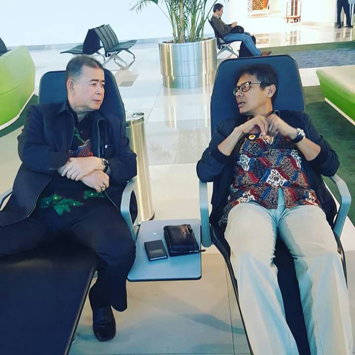 Pasangan yang Selalu Mesra