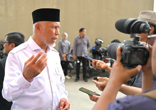 Gubernur Mahyeldi: Jangan Ada Yang Mengambil Keuntungan di Tengah Bencana