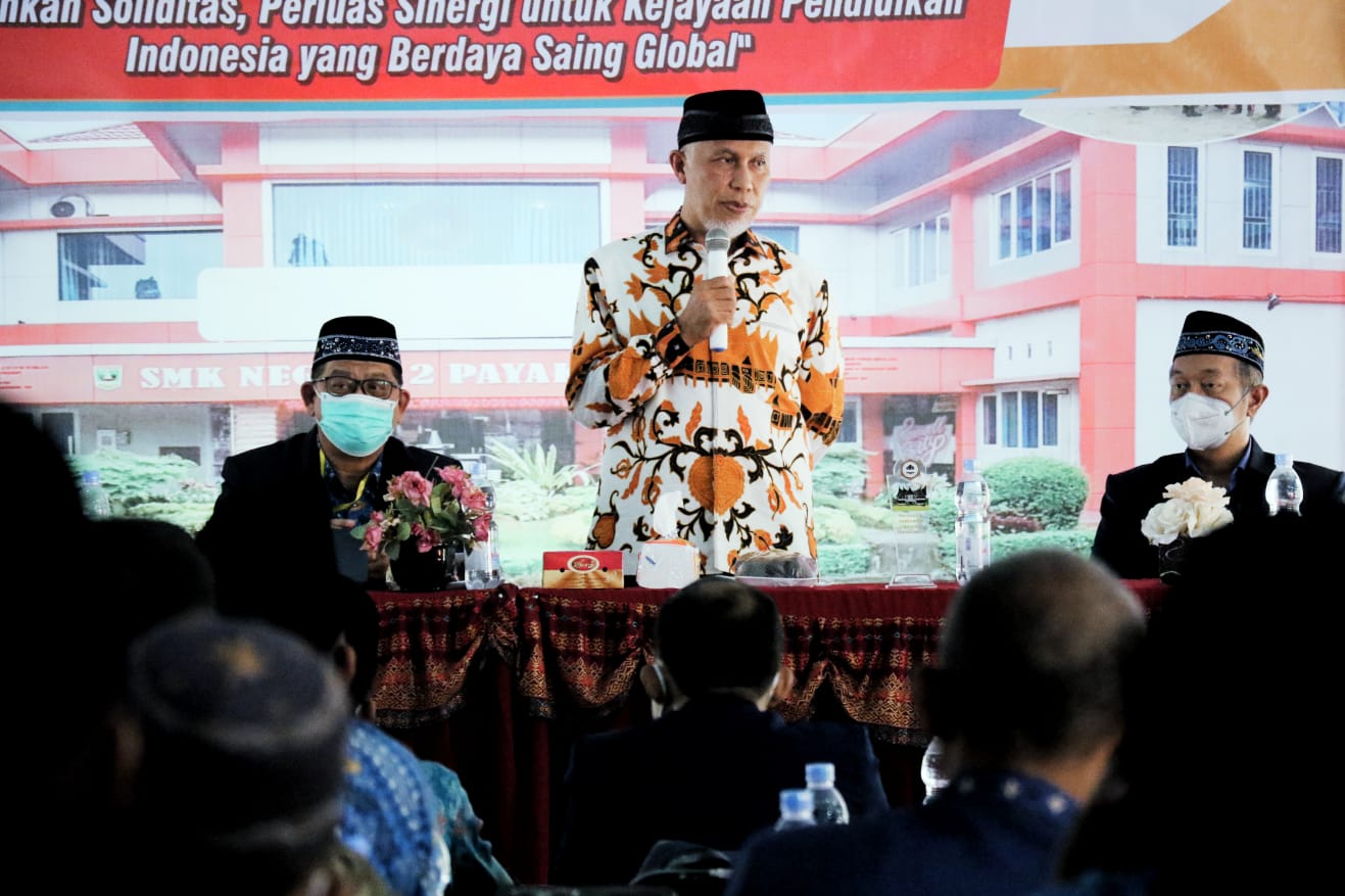 Tantang Lahirkan Calon Pemimpin Bangsa, Gubernur Mahyeldi Buka Muswil JSIT Sumbar