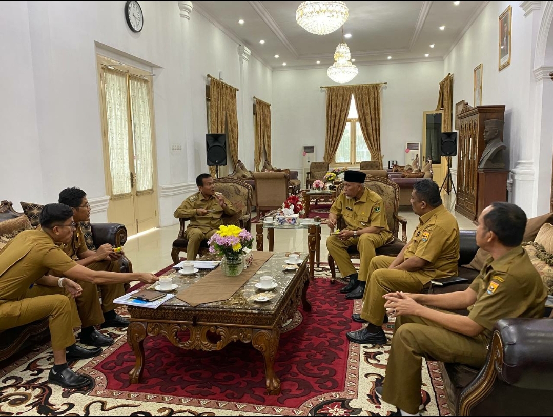 Temui Gubernur, Walikota Pariaman Sampaikan Beberapa Usulan Pembangunan