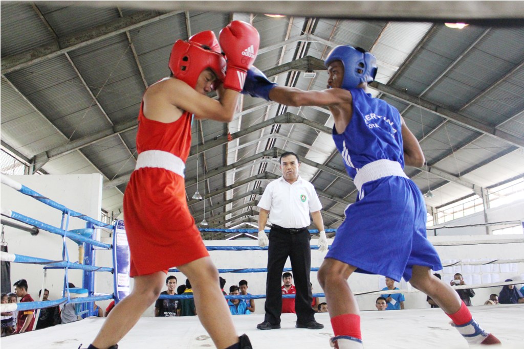 DISPORA SUMBAR GELAR KEJURDA TINJU 