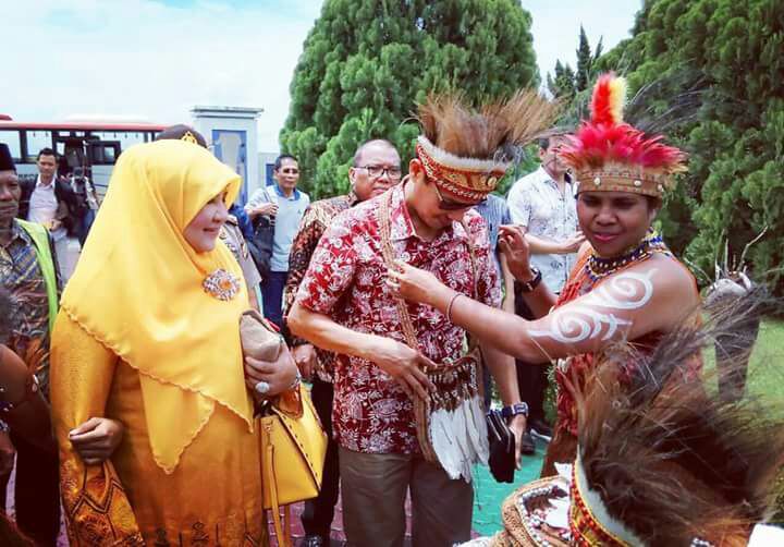 Gubernur Sumbar Kukuhkan IKM Jayapura