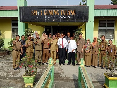 Wagub Nasrul Abit : Pelaksanaan UN SMA Berjalan Baik dan Lancar