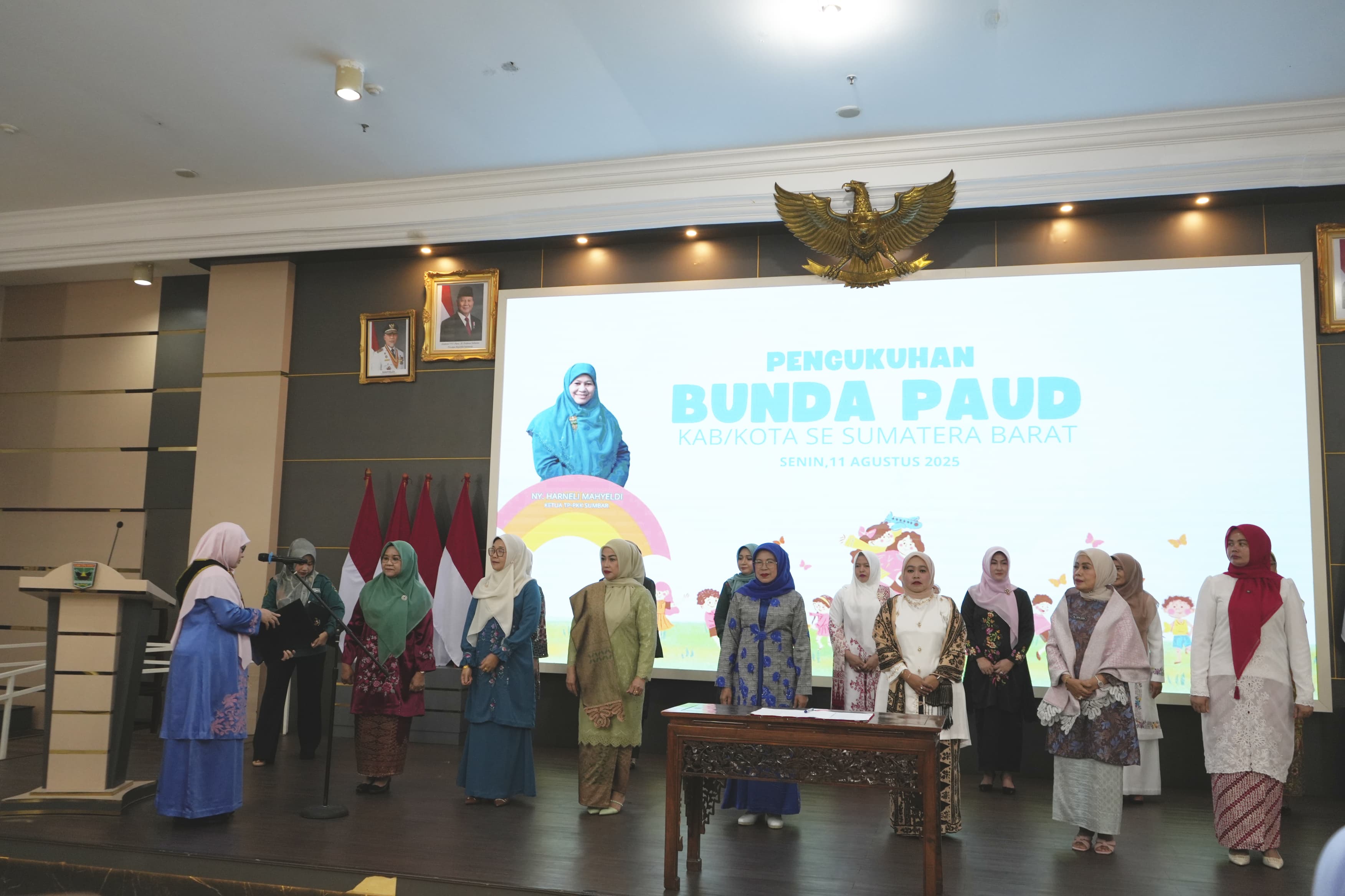Bunda PAUD Kabupaten/Kota se-Sumbar Dikukuhkan, Diharapkan Mampu Ciptakan Generasi Emas