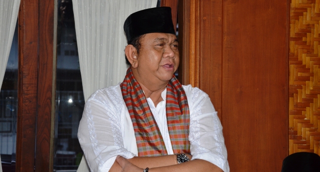 KETUA DPRD SUMBAR IMBAU WARGA RAYAKAN LEBARAN DENGAN SEDERHANA